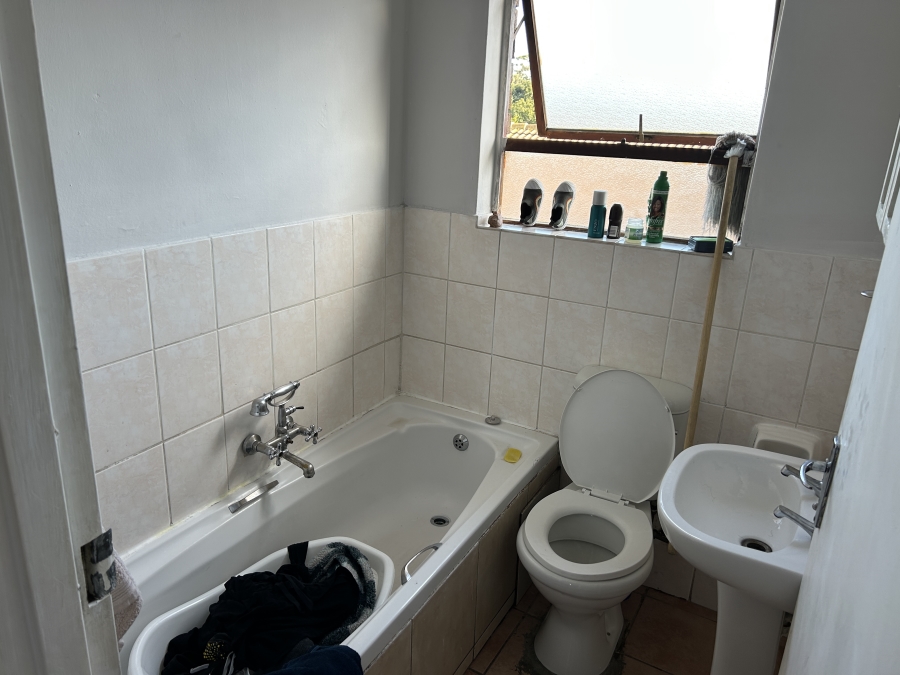 2 Bedroom Property for Sale in Ferndale Western Cape